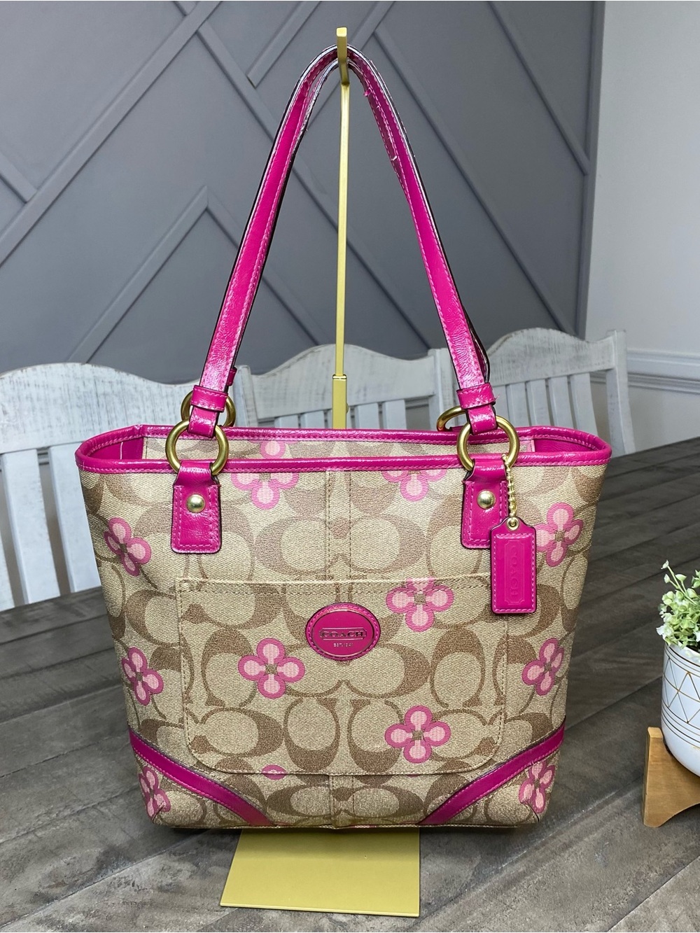 Coach Signature Flower Print Tote Bag Coach Signature Flower Print Tote Bag Pink